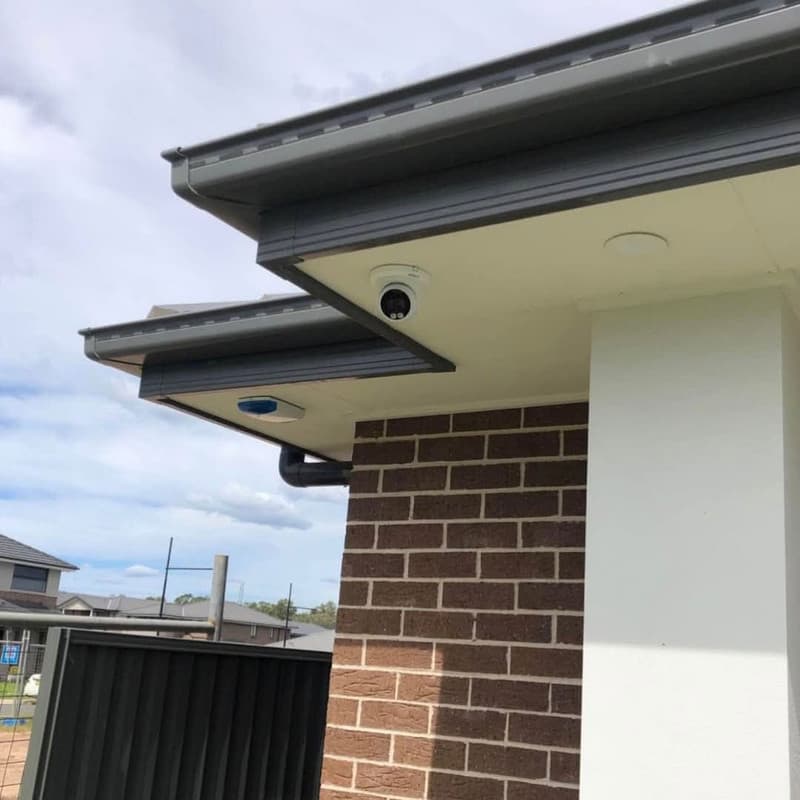Atlas Sec installation — Dual cameras under eave