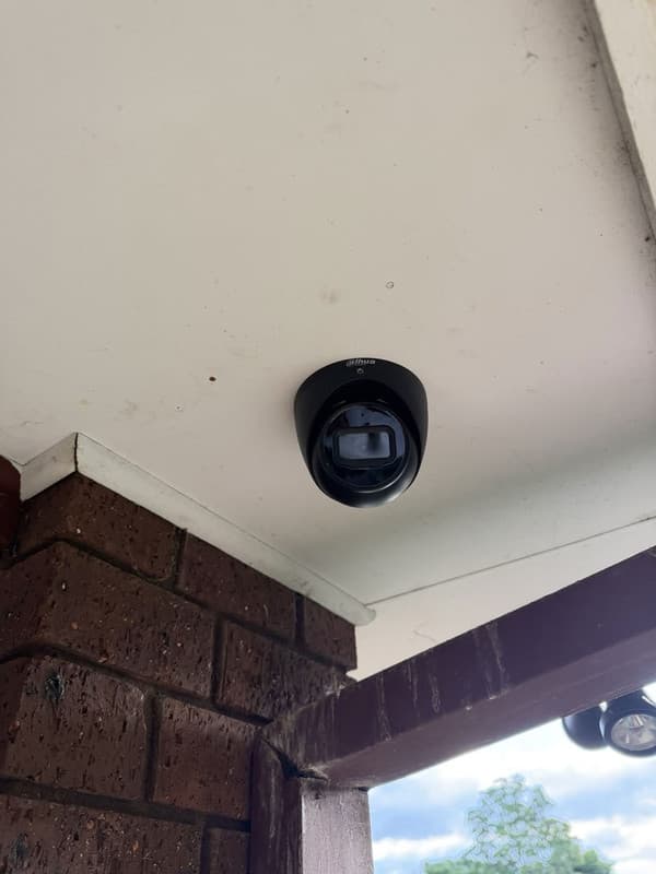 Atlas Sec installation — Discreet dome camera